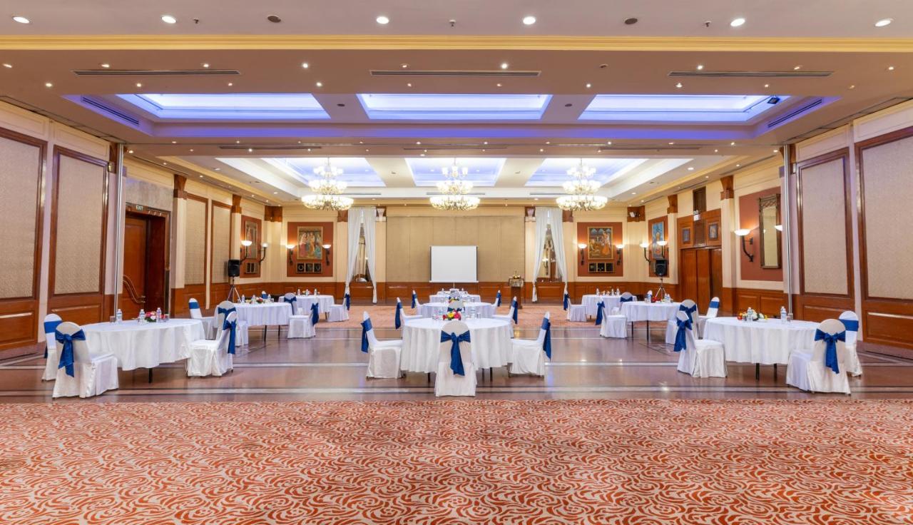 Radisson Hotel קטמנדו מראה חיצוני תמונה
